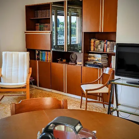 CASA AMARCORD Appartamento vintage con parcheggio